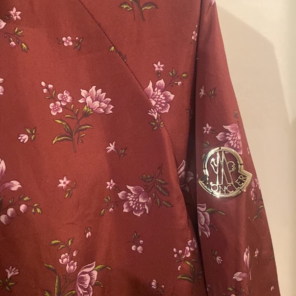 MONCLER Gamme rouge - Picture 3 of 6